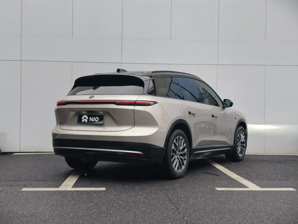 NIO ES6 — миниатюра 4