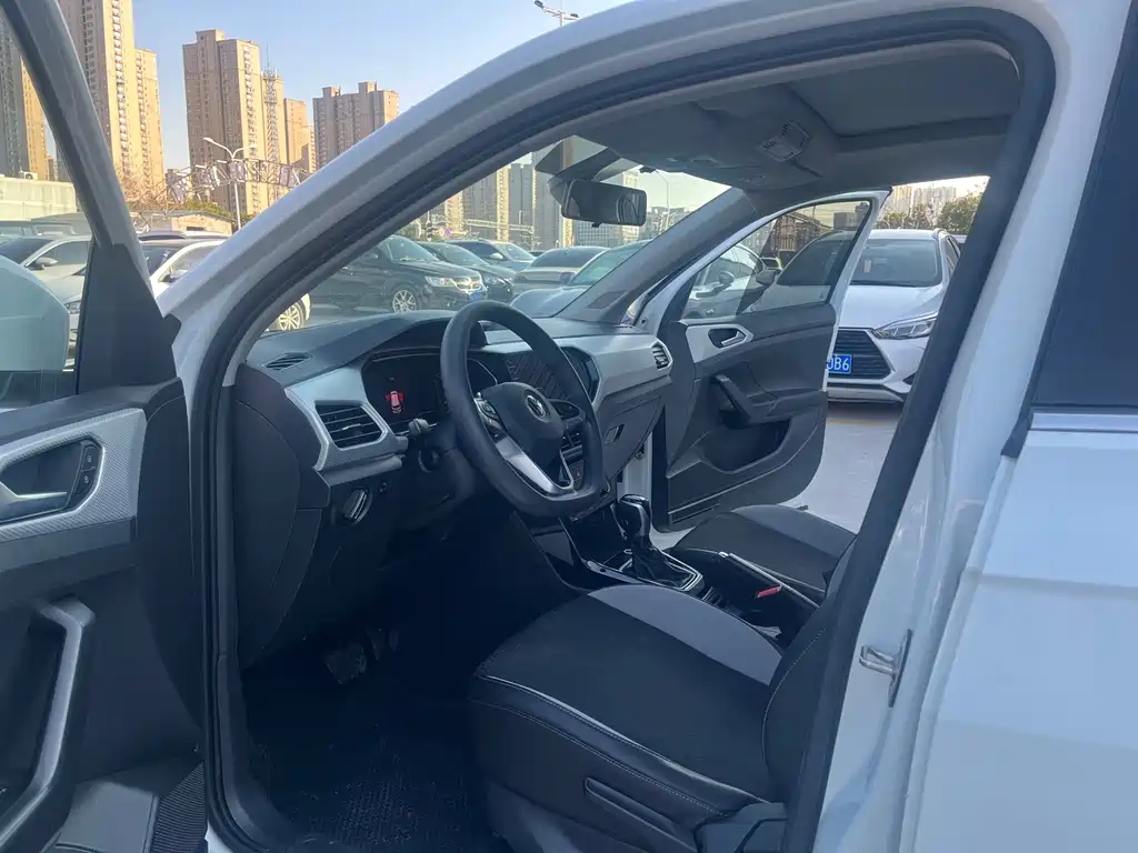 VOLKSWAGEN EXPLORING THE SHADOW