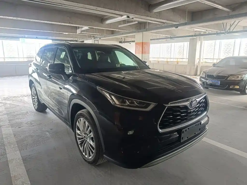 Toyota Highlander — миниатюра 3