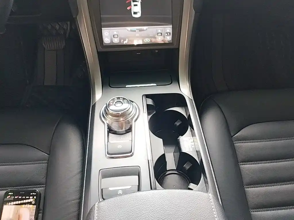 Ford Mondeo — миниатюра 14