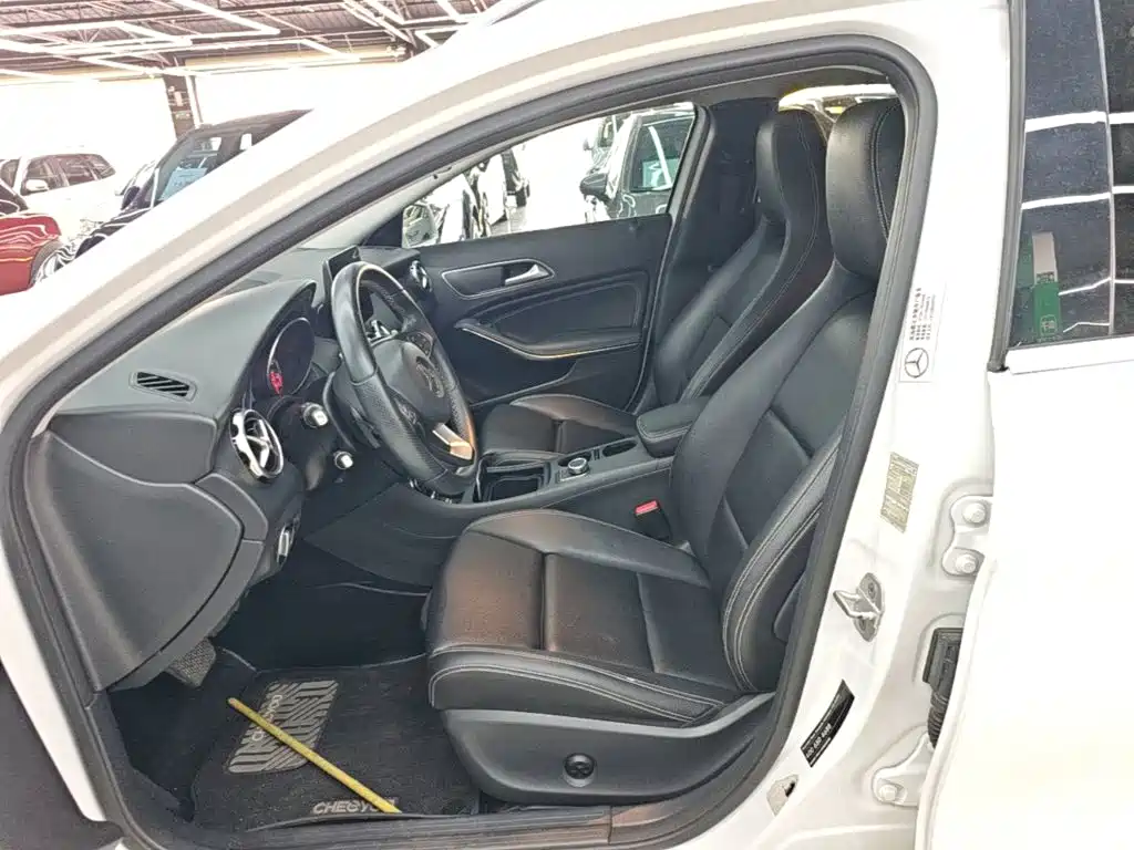 Mercedes-Benz GLA — миниатюра 15