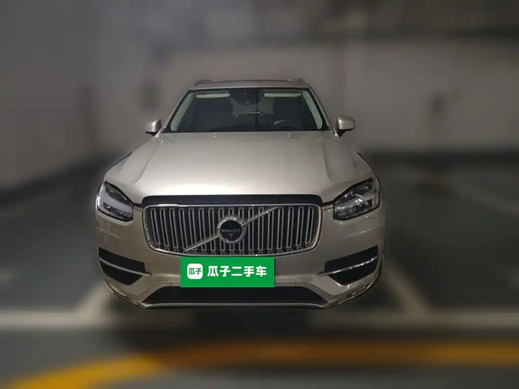 Volvo XC90 — миниатюра 23