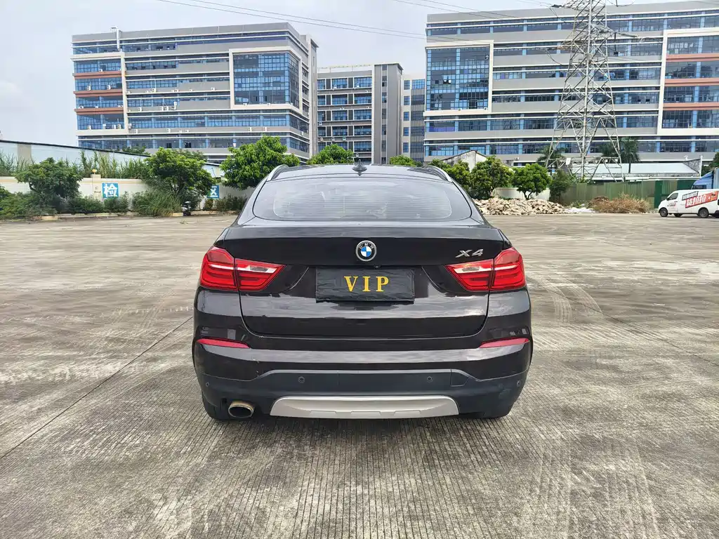 BMW X4 — миниатюра 5