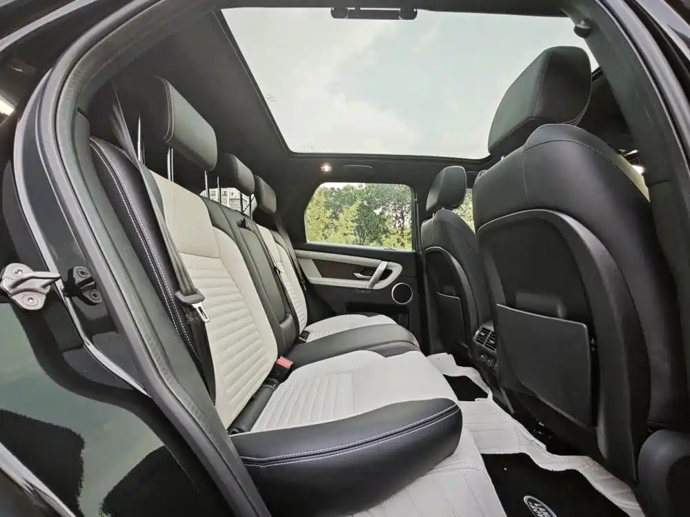 Land Rover Discovery Sport — миниатюра 12