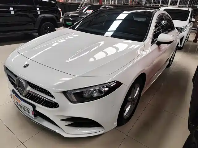 MERCEDES-BENZ A CLASS