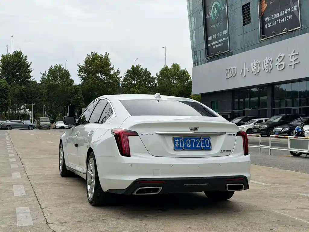 Cadillac CT5 — миниатюра 7