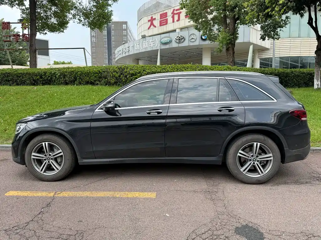 Mercedes-Benz GLC — миниатюра 3