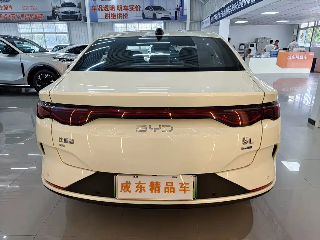 BYD Qin L — миниатюра 5