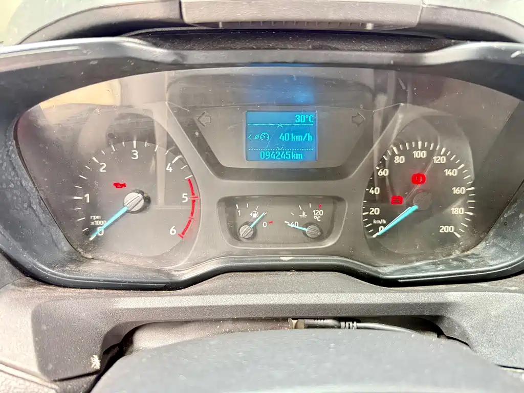 Ford Transit — миниатюра 18