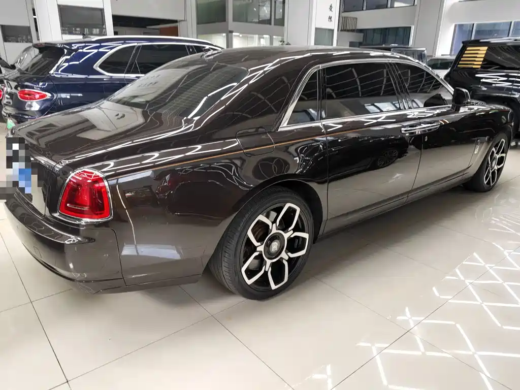 Rolls-Royce Ghost — миниатюра 11