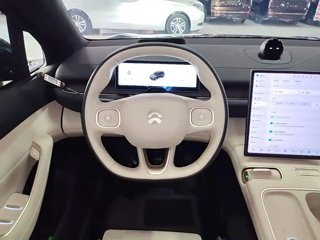 NIO ES6 — миниатюра 11