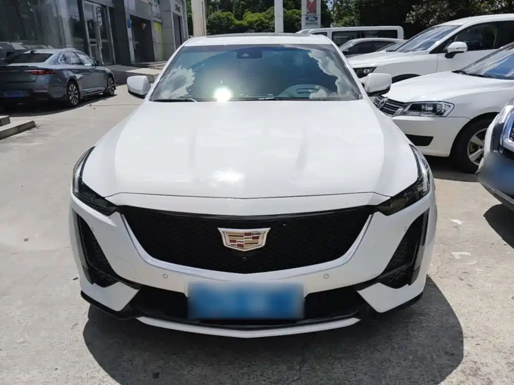 Cadillac CT5 — миниатюра 3