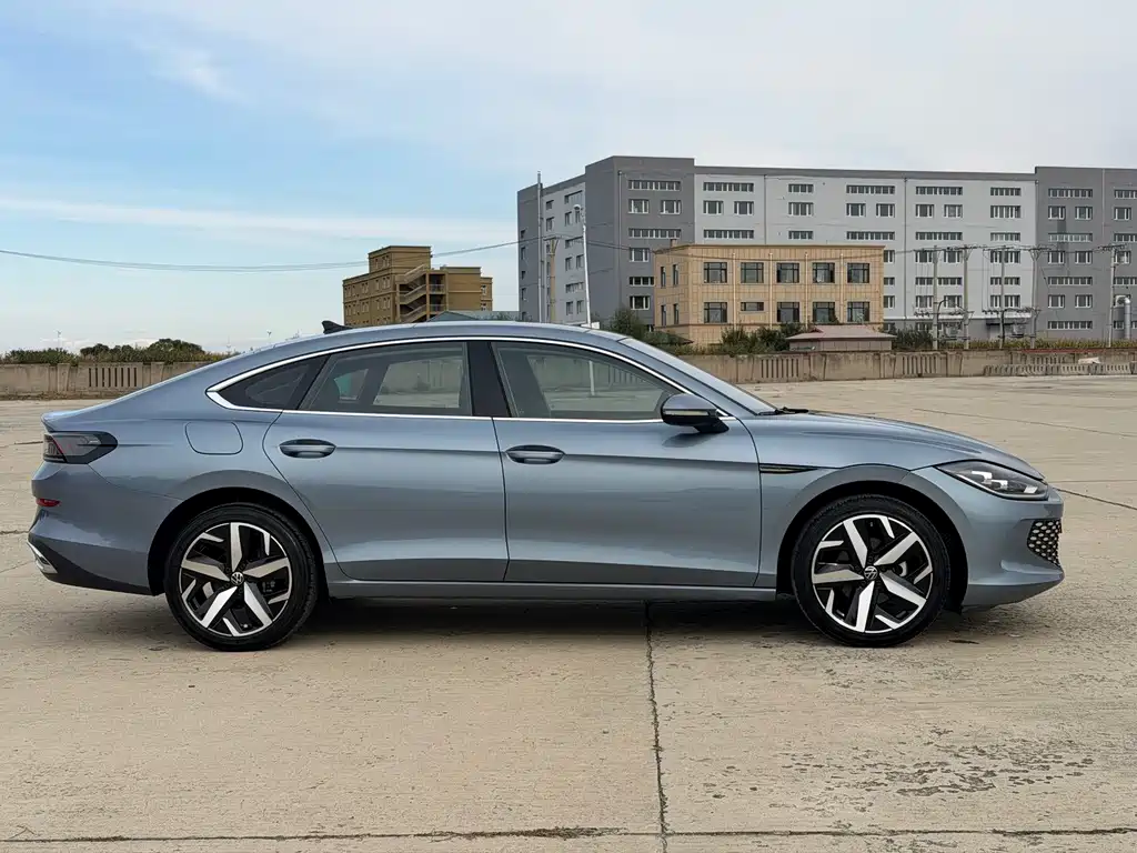 Volkswagen Lamando — миниатюра 4