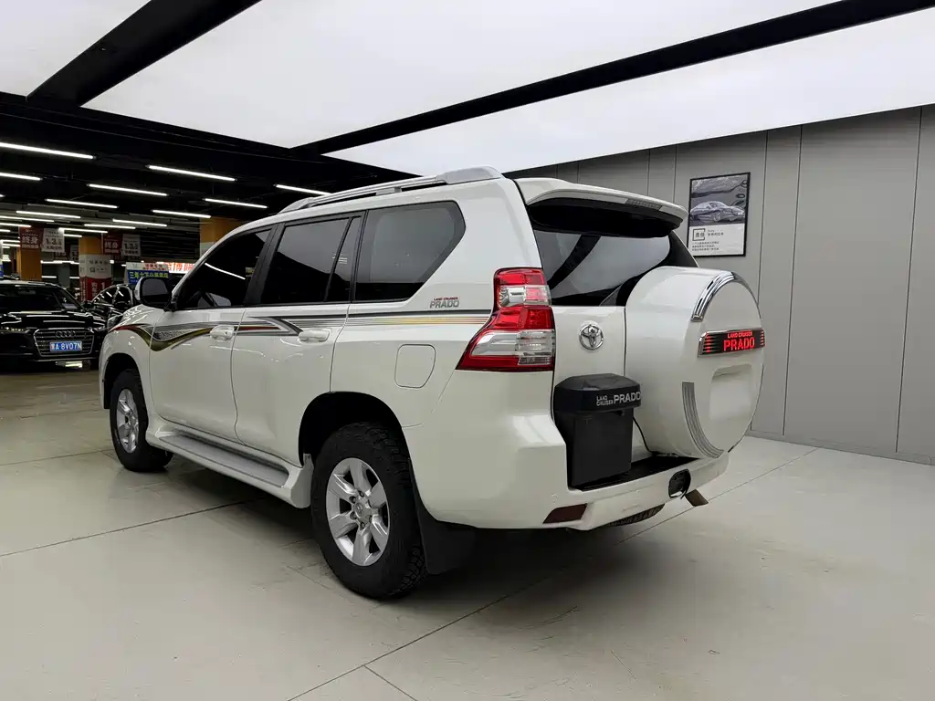 Toyota Prado (Import) — миниатюра 4