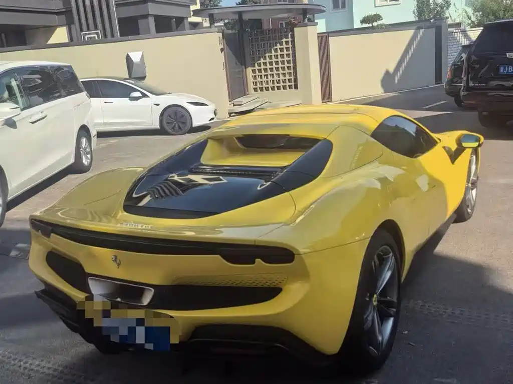 Ferrari 296 — миниатюра 6