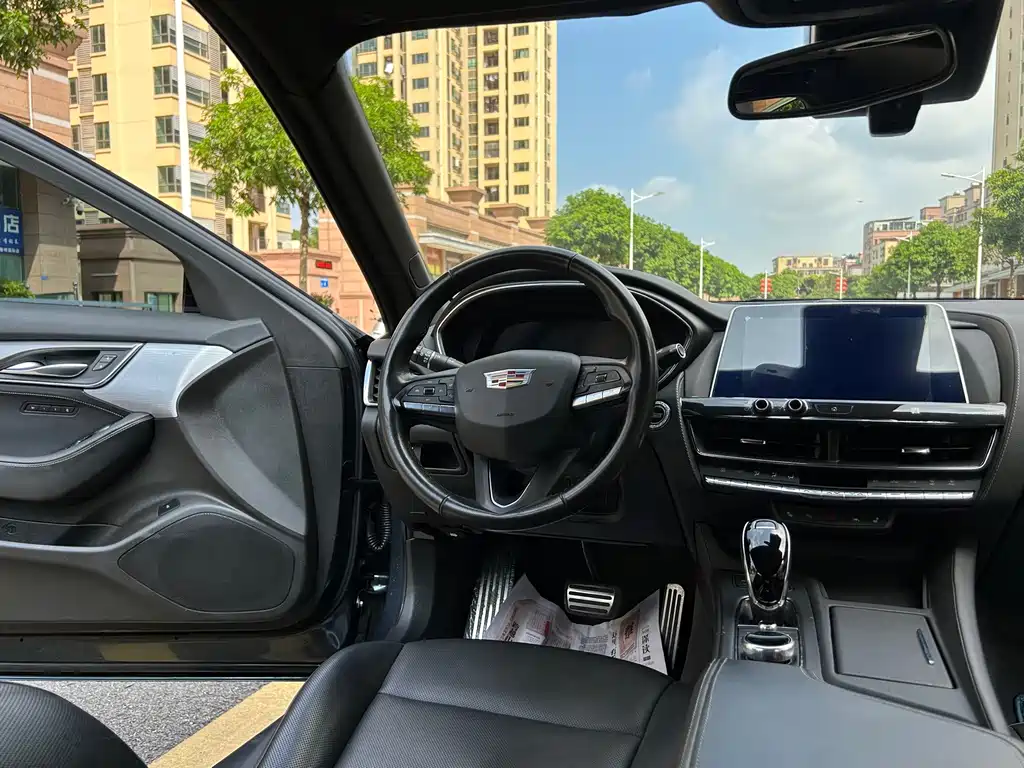 Cadillac CT5 — миниатюра 12