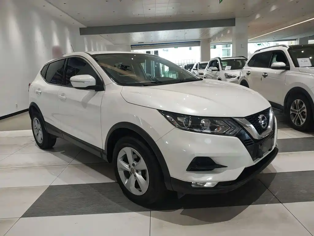 Nissan Qashqai — миниатюра 4