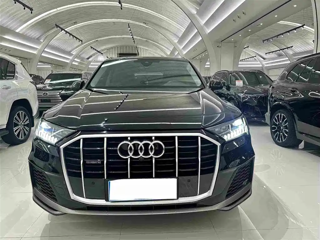 Audi Q7 — миниатюра 2
