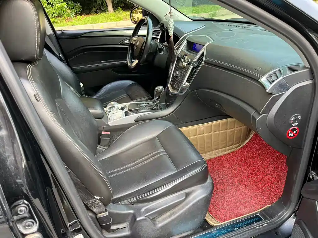 Cadillac SRX — миниатюра 3