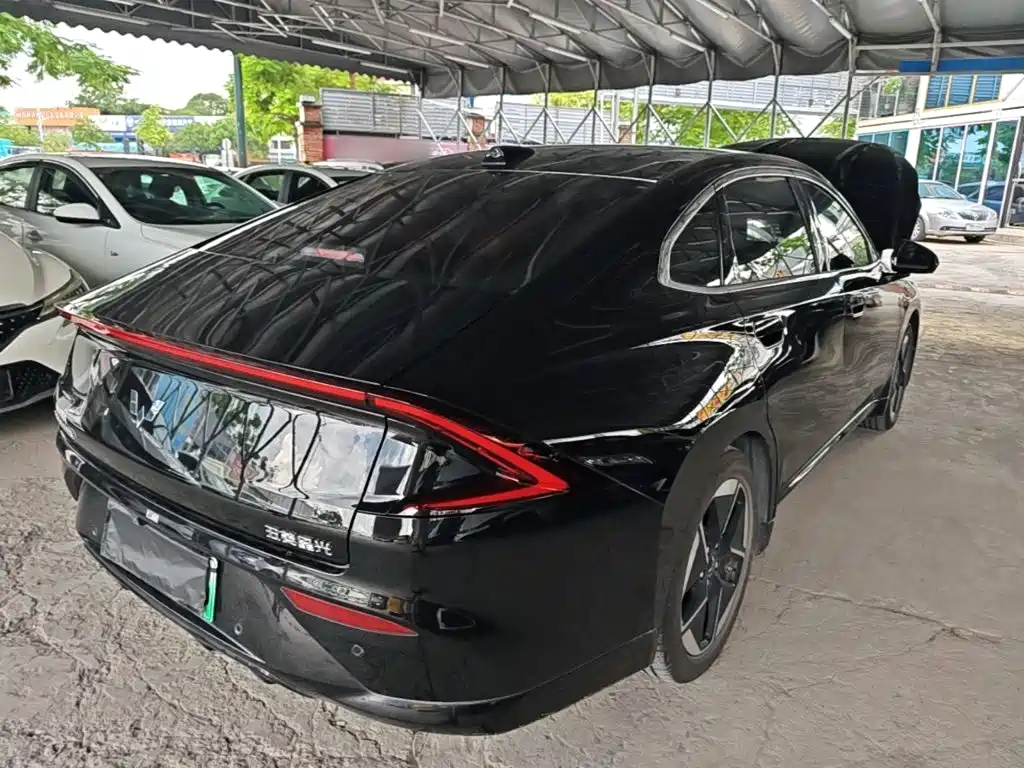 Wuling Xingguang — миниатюра 7