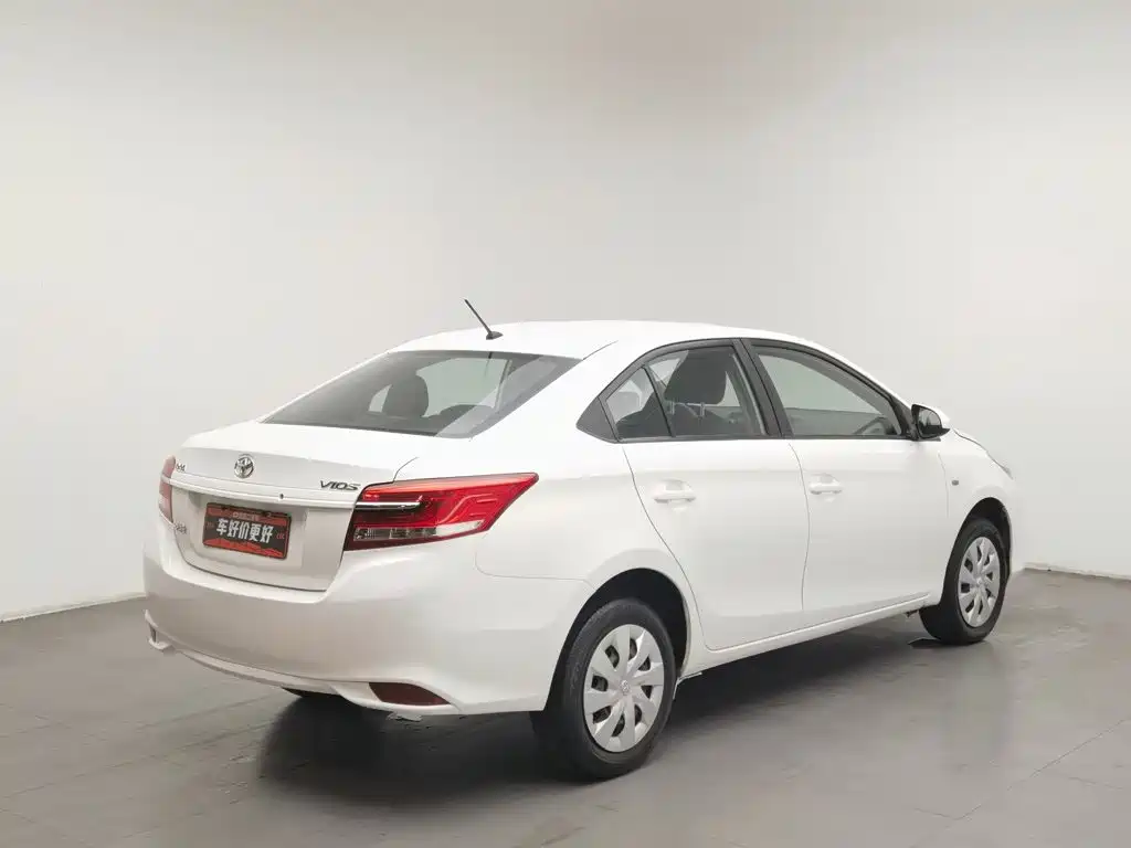 Toyota Vios — миниатюра 2