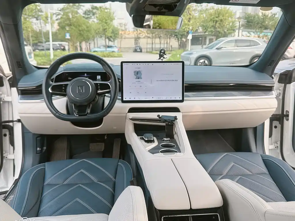 ZEEKR EXTREME KRYPTON 001