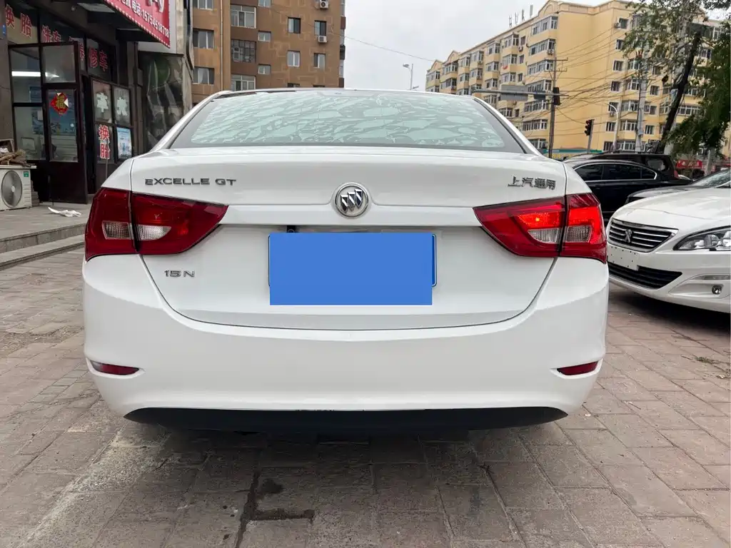 Buick Excelle — миниатюра 6