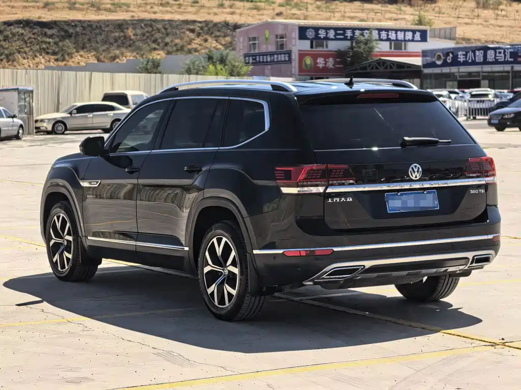 Volkswagen Teramont — миниатюра 7