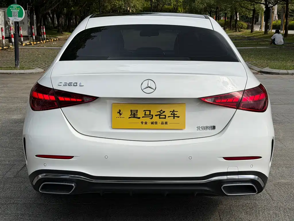 Mercedes-Benz C-Class — миниатюра 17