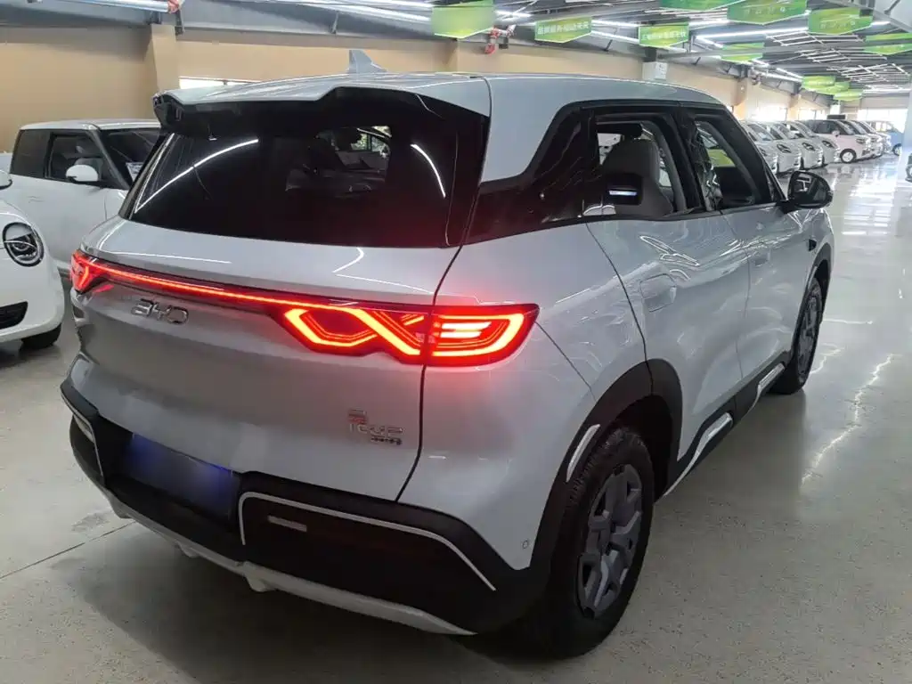 BYD Yuan UP — миниатюра 7