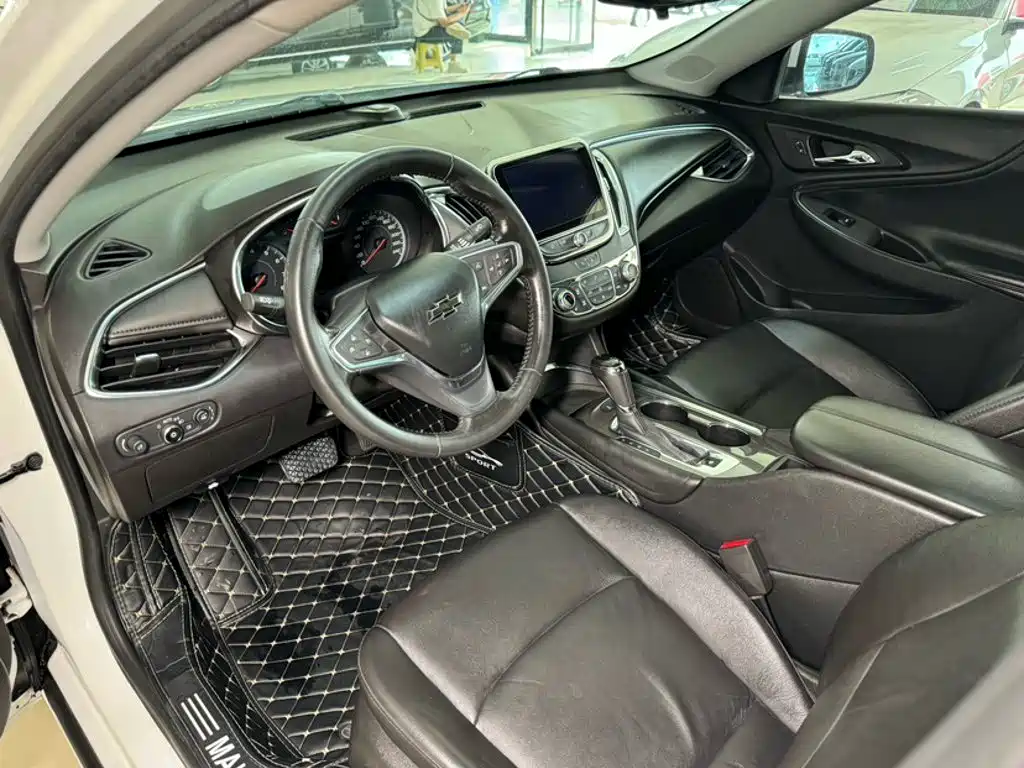 Chevrolet Malibu XL — миниатюра 15