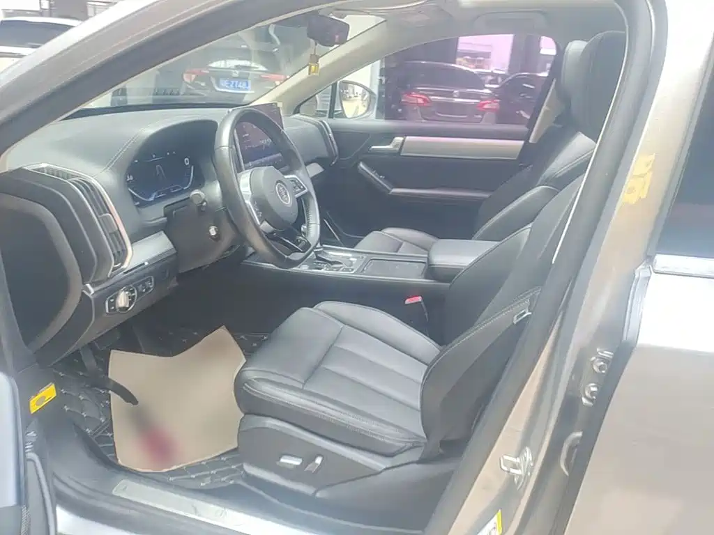 BYD Tang — миниатюра 15