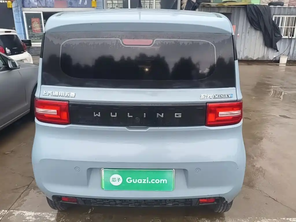 Wuling MINIEV — миниатюра 6