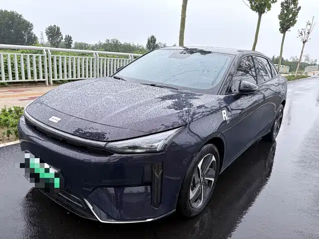 GEELY GALAXY GALAXY L6 2023