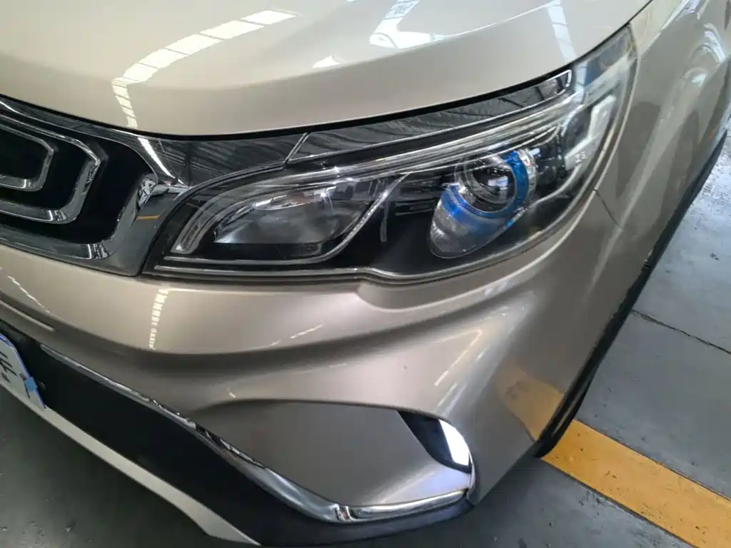 Geely Vision X3 — миниатюра 24