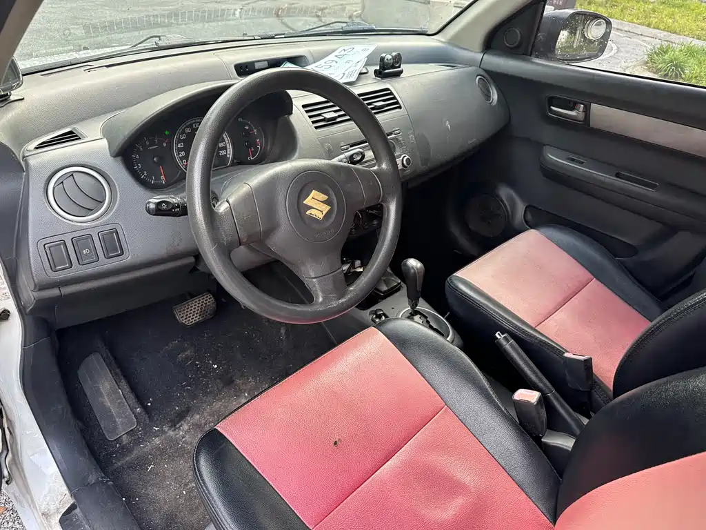 Suzuki Swift 1.5L Auto Standard Edition, фото 14