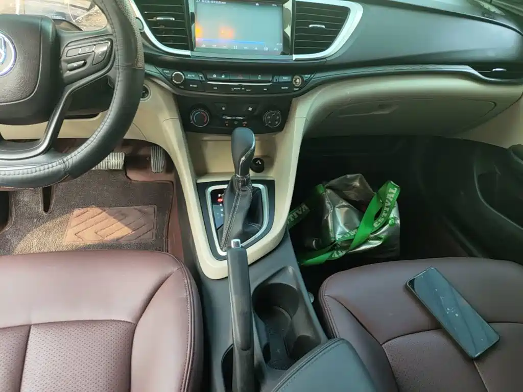 Buick Excelle — миниатюра 14