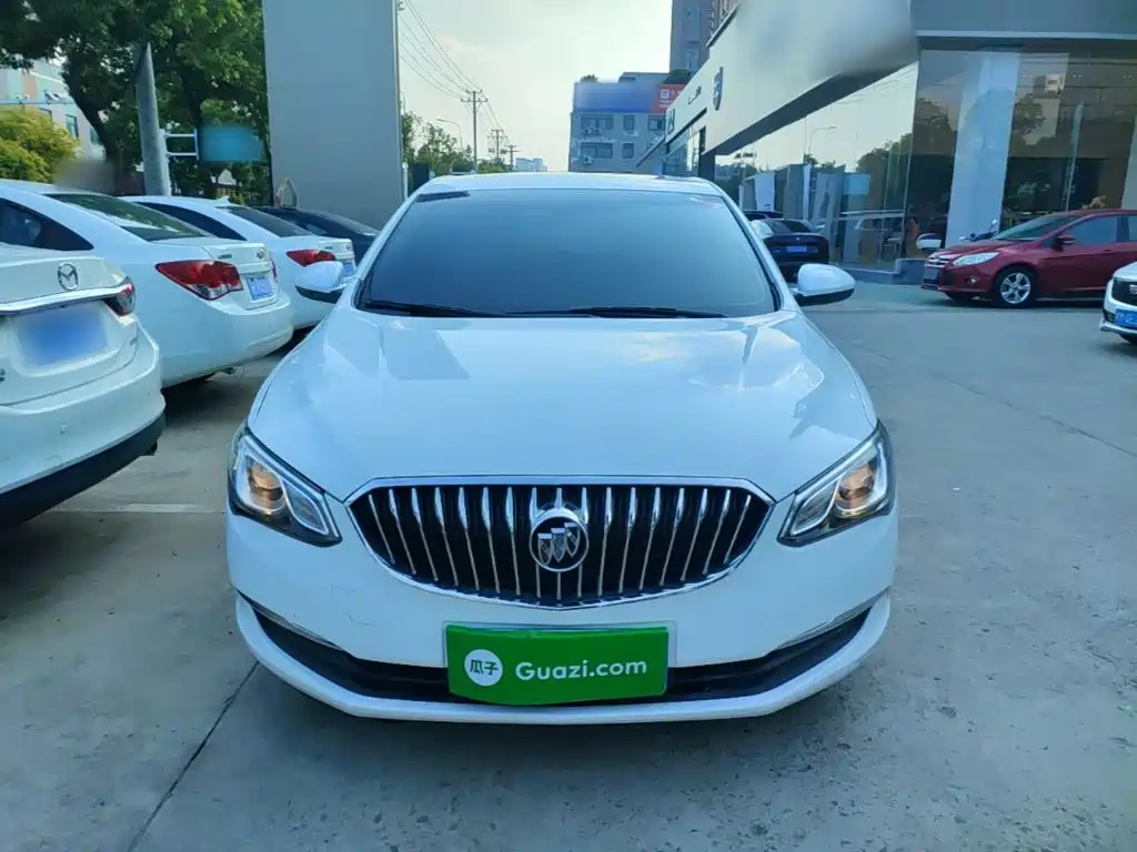 Buick Excelle — миниатюра 3