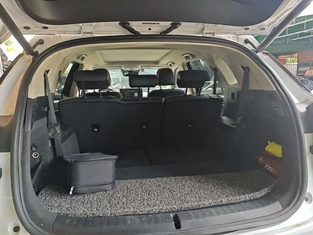BYD Tang New Energy — миниатюра 19