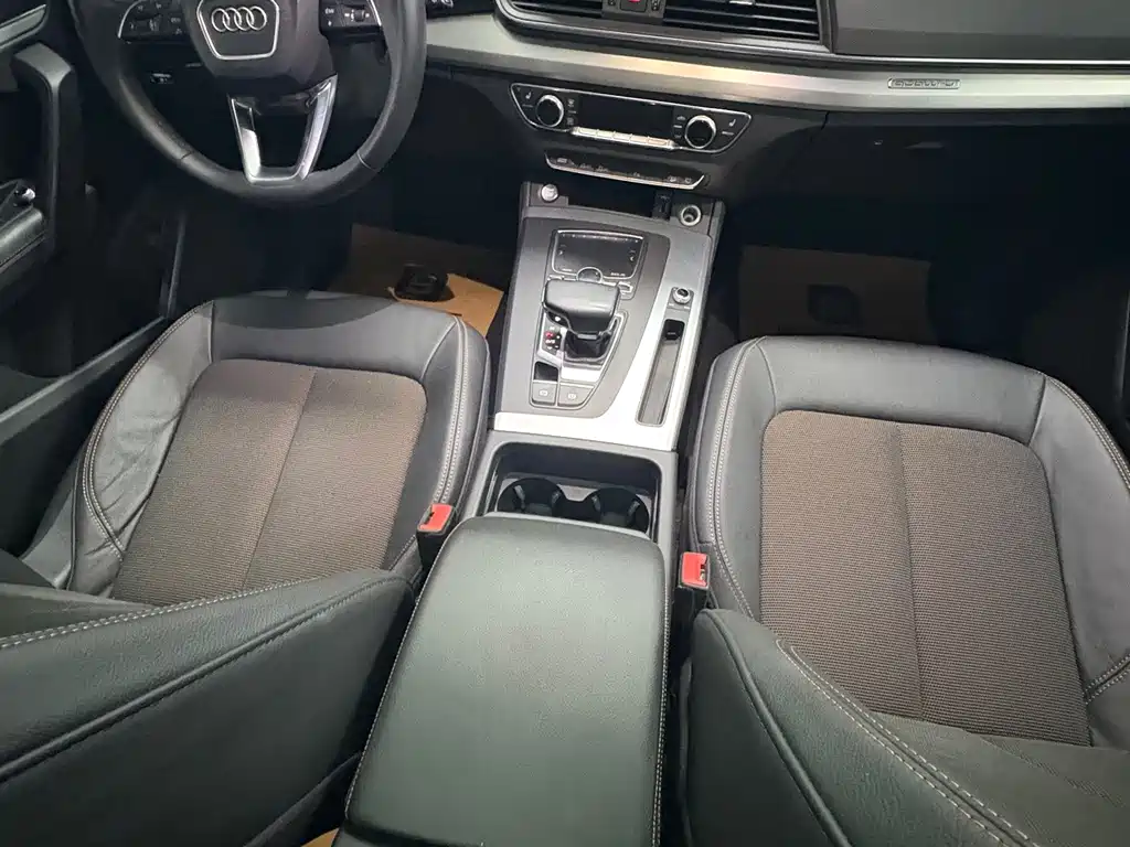 Audi Q5L — миниатюра 13