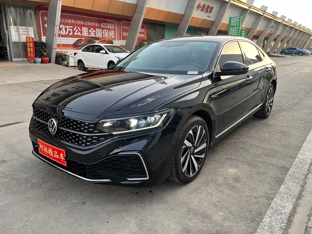 Volkswagen Passat 2022