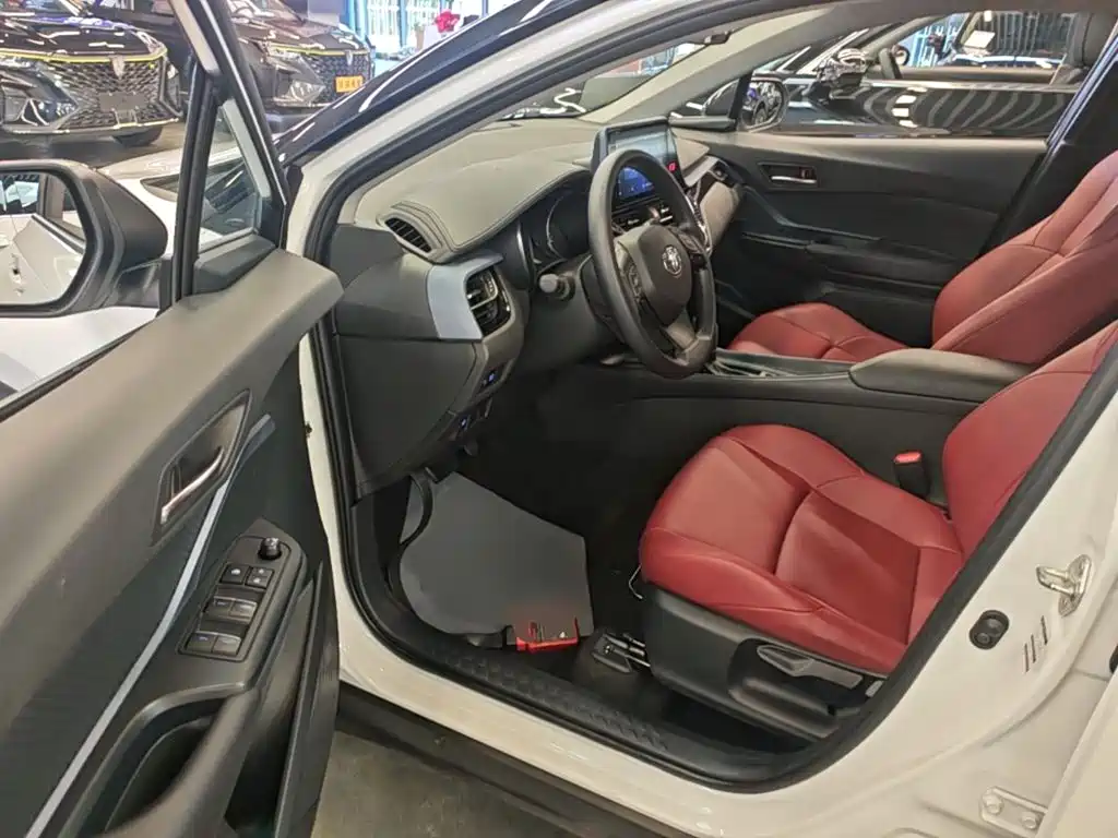 Toyota IZOA — миниатюра 16