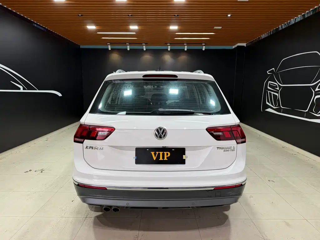 Volkswagen Tiguan L — миниатюра 4