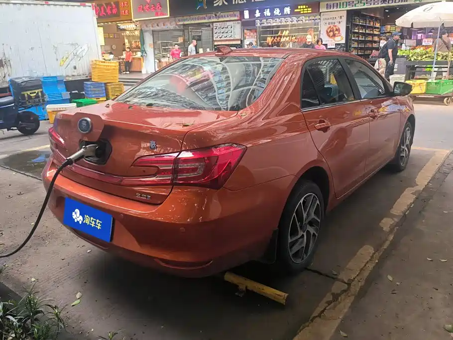 BYD Qin NEV — миниатюра 3