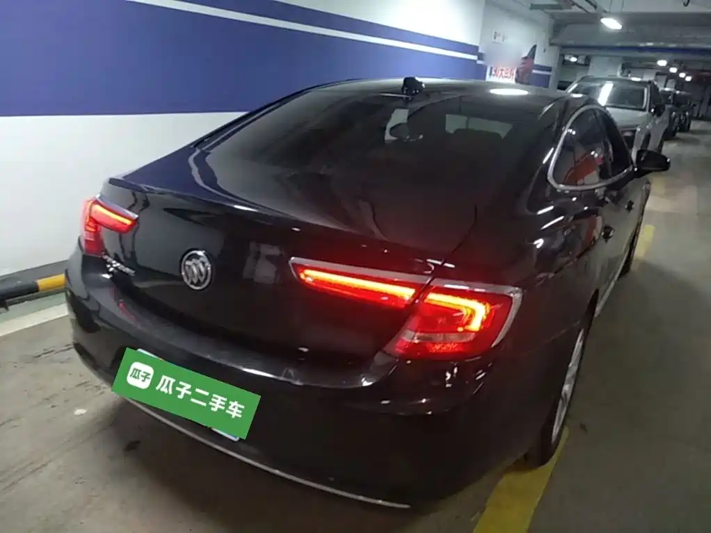 Buick LaCrosse — миниатюра 7