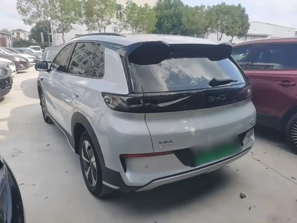 BYD Sealion 05 EV — миниатюра 5