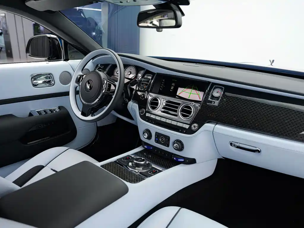 Rolls-Royce Wraith — миниатюра 16