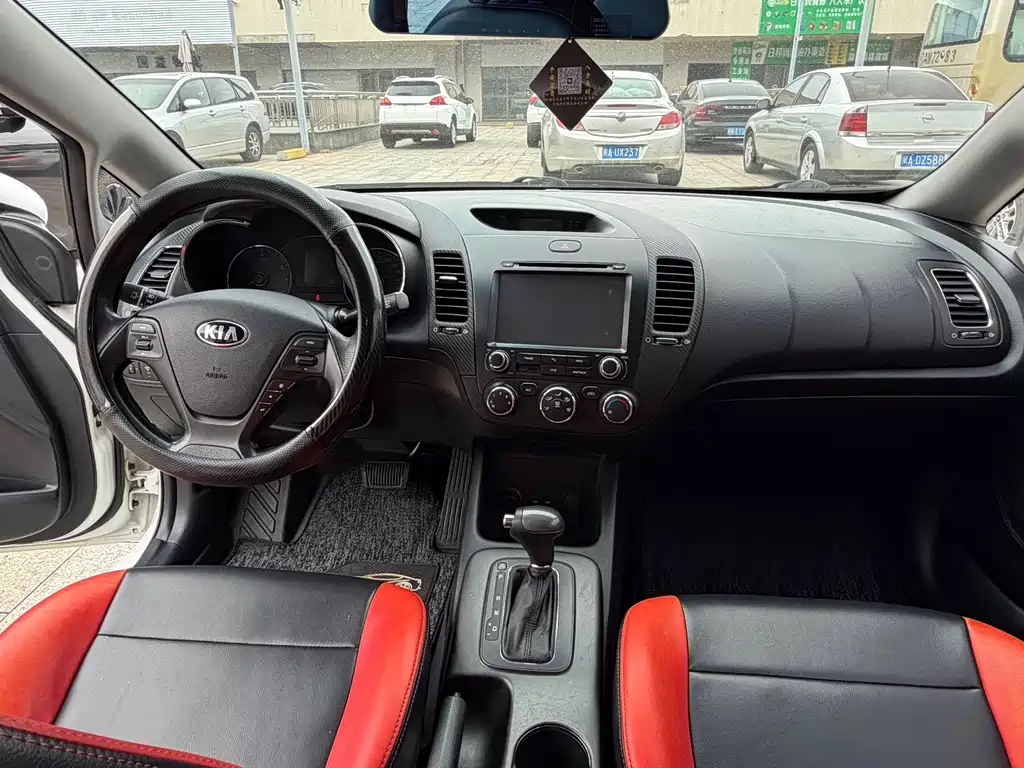 Kia K3 — миниатюра 14