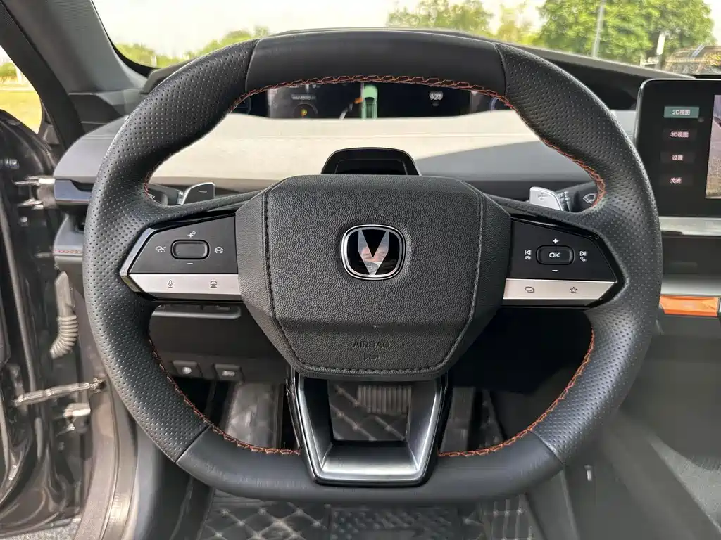 Changan UNI-V — миниатюра 17