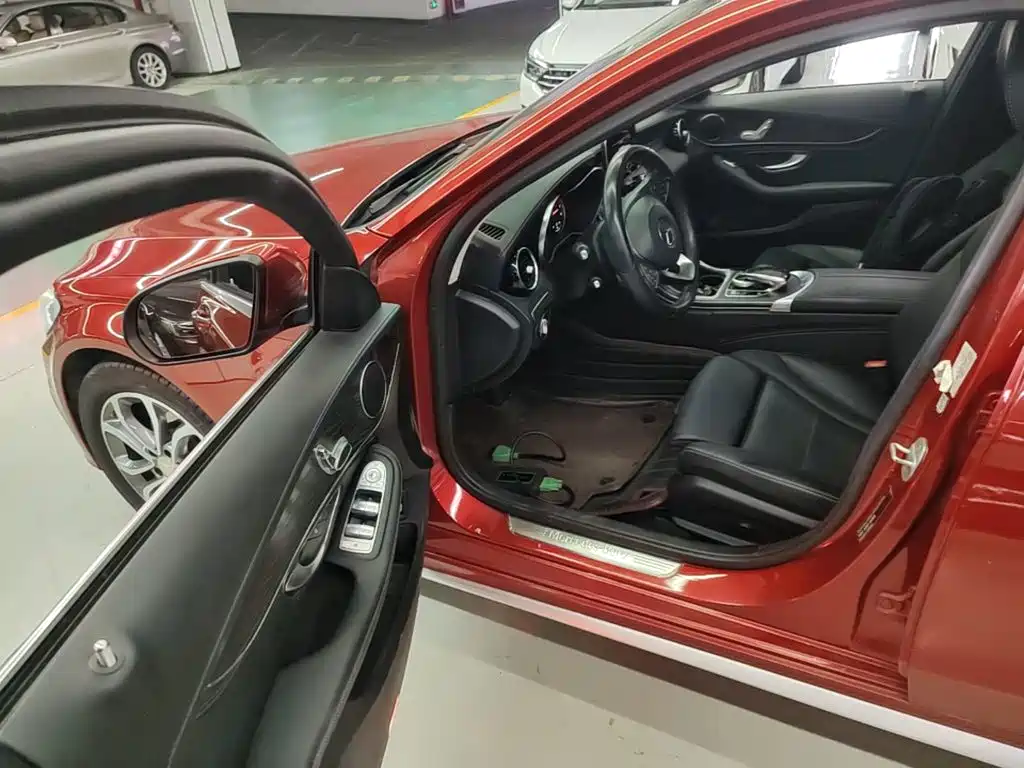 Mercedes-Benz C-Class — миниатюра 16